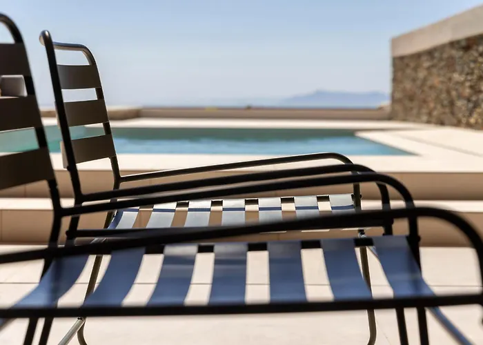 Casa Eterna * Agios Romanos