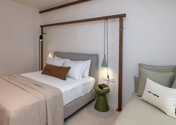 Casa Eterna * Agios Romanos